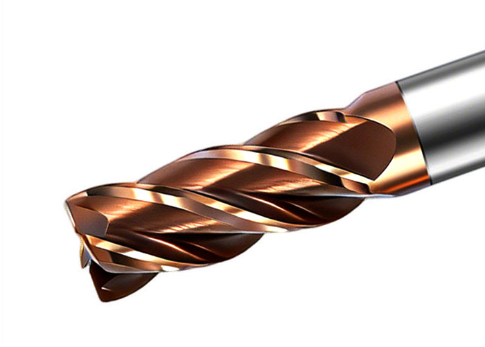 Corner radius cutting edge detail