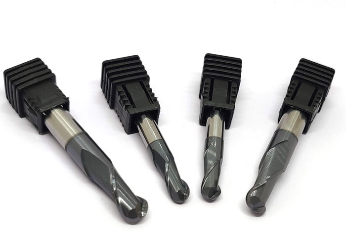 U-shape wide gullet chip evacuation design
